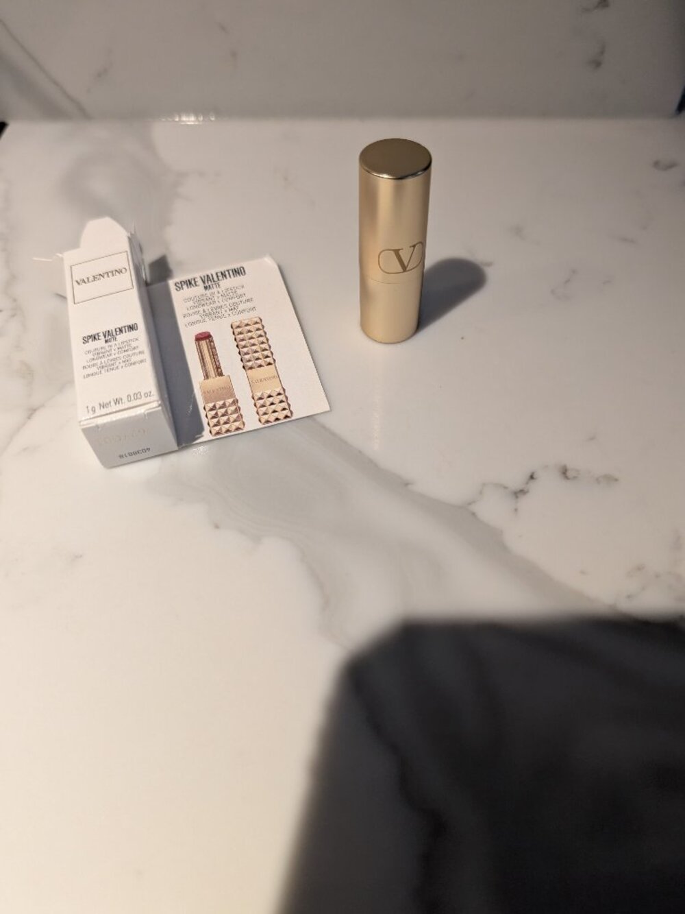 Valentino spike Valentino matte lipstick